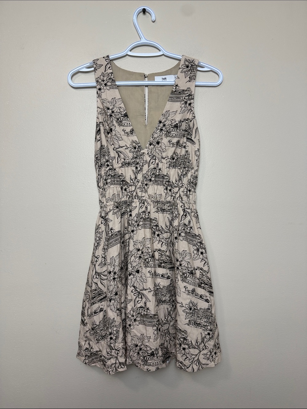 twik Beige lined Dress with Black Scenic Floral Print size XS